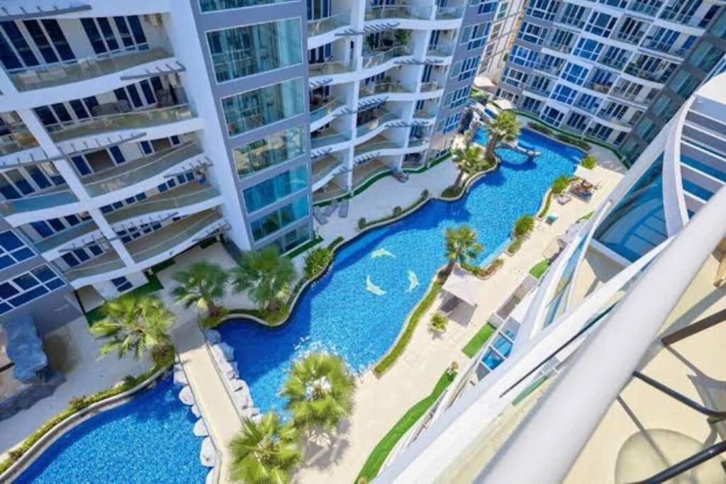 Large Luxury, Pool View, Grand Avenue, Pattaya - 202 Apartment Exterior photo