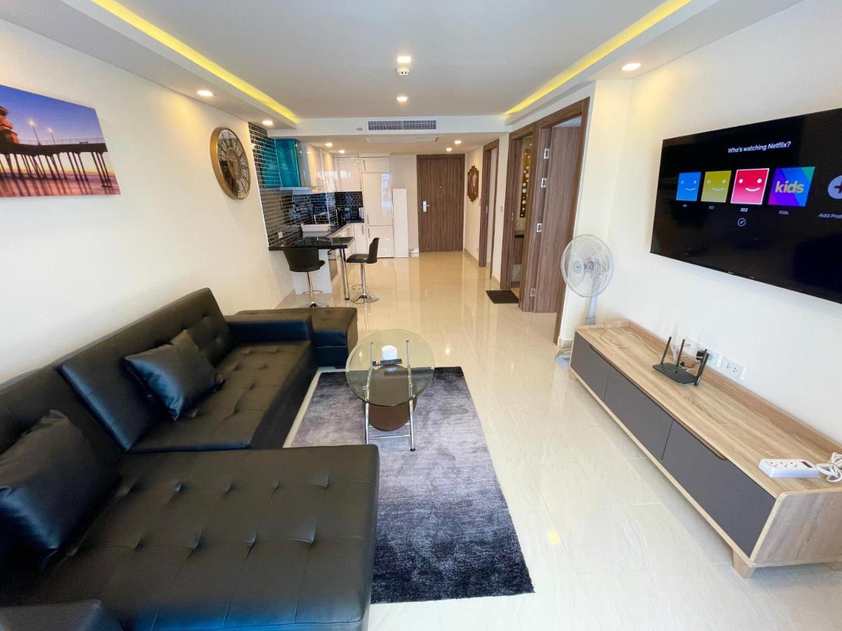 Large Luxury, Pool View, Grand Avenue, Pattaya - 202 Apartment Exterior photo